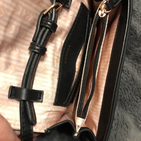 Small clutch/crossbody - Picture 5 of 6